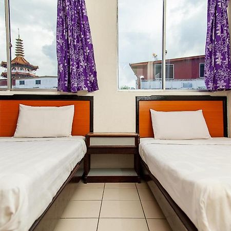 Ban Hin Hotel Sibu Exterior foto